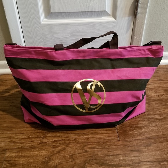 Victoria's Secret Handbags - NWOT VICTORIA'S SECRET tote bag
